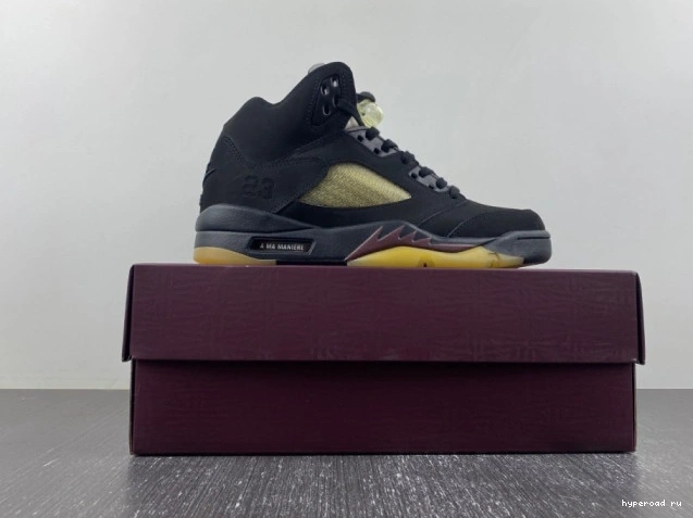 Maniere A Ma FD1330-001 Air x 5 Black Jordan 1001